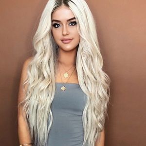 Blonde wig synthetic